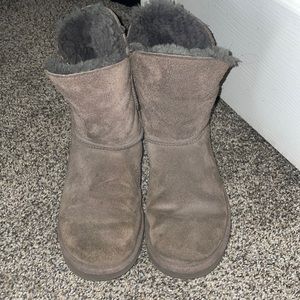 Ugg Constantine boots. Size 9. GUC